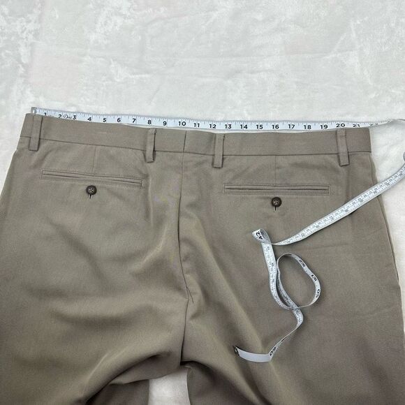 Cutter & Buck Men's Size 42x34 Golf Pants Neutral Oyster Taupe Pleat Front New - Picture 13 of 16
